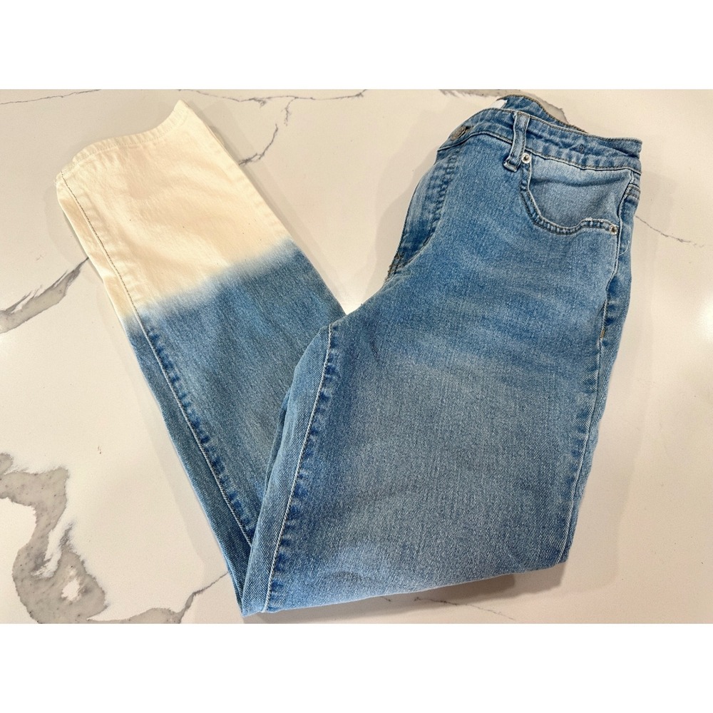 Crown Ivy High Rise Vintage Straight Jeans Light Wash Dip Dye Size 4